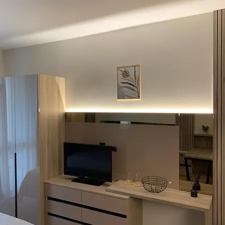 Modern Apartman